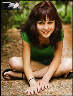Nadia de Santiago feet photo 7