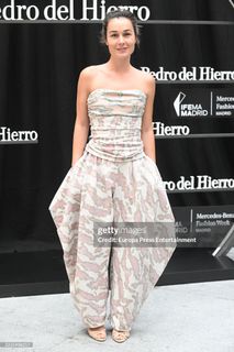 Nadia de Santiago feet photo 10