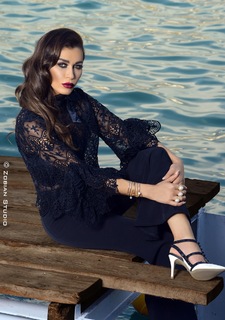 Nadine Al Rassi feet photo thumbnail