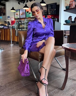 Nadine Al Rassi feet photo thumbnail