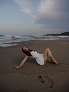 Nadine Breaty feet photo 10