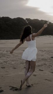 Nadine Breaty feet photo 7