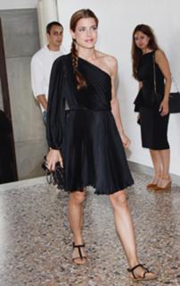 Nadine Casiraghi feet photo 16