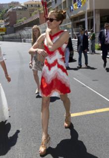 Nadine Casiraghi feet photo 12