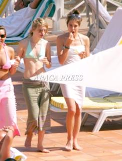 Nadine Casiraghi feet photo 15