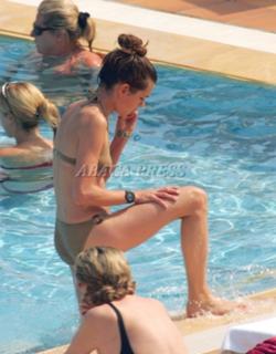 Nadine Casiraghi feet photo 13