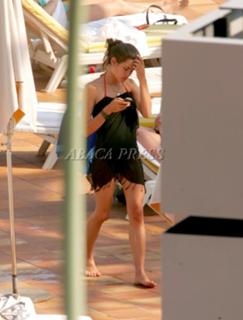 Nadine Casiraghi feet photo 9
