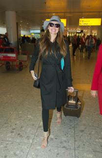 Nadine Coyle feet photo 19