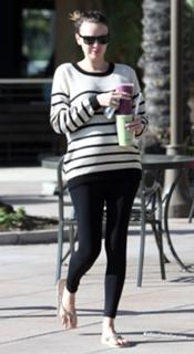 Nadine Coyle feet photo 14
