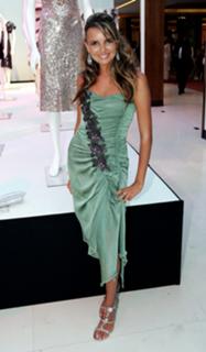 Nadine Coyle feet photo 9