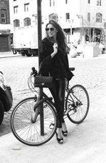 Nadine Coyle feet photo 1