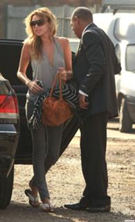 Nadine Coyle feet photo 6