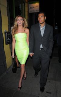 Nadine Coyle feet photo 15