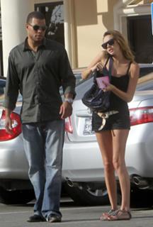 Nadine Coyle feet photo 13