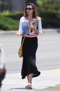 Nadine Coyle feet photo 5