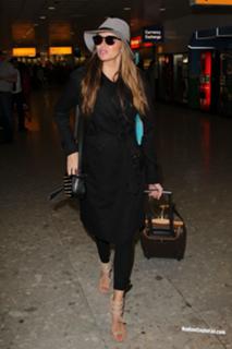 Nadine Coyle feet photo 20