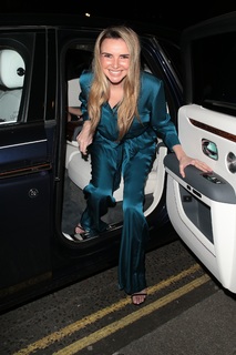 Nadine Coyle feet photo 2