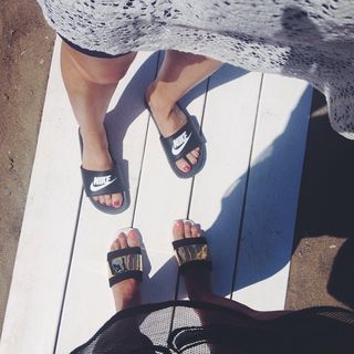 Nadine Elias feet photo 9
