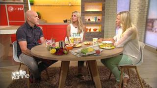 Nadine Krüger feet photo thumbnail