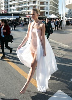 Nadine Leopold feet photo 10