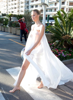 Nadine Leopold feet photo 9