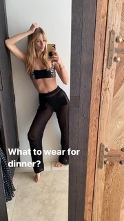 Nadine Leopold feet photo 10