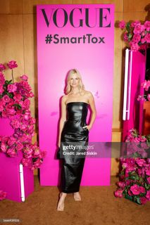 Nadine Leopold feet photo 8