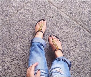 Nadine Lustre feet photo 11