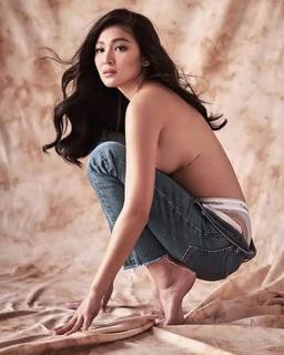 Nadine Lustre feet photo 9