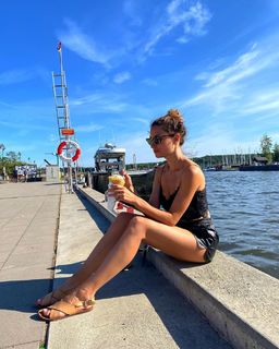 Nadine Menz feet photo 14