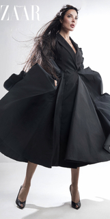 Nadine Nassib Njeim feet photo thumbnail