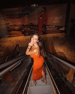 Nadine Nassib Njeim feet photo thumbnail