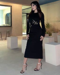 Nadine Nassib Njeim feet photo thumbnail