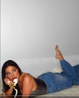 Nadine Nassib Njeim feet photo thumbnail