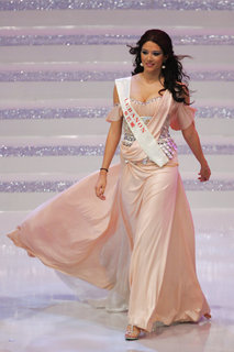 Nadine Njeim feet photo 9