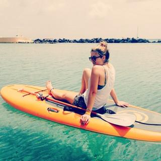 Nadine Sykora feet photo thumbnail