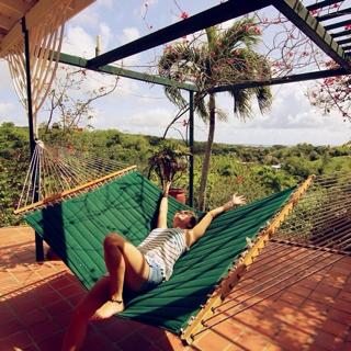 Nadine Sykora feet photo thumbnail