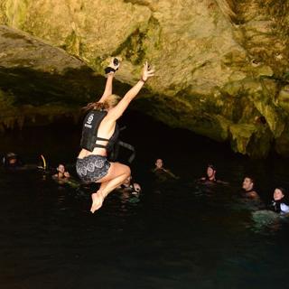 Nadine Sykora feet photo thumbnail