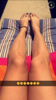 Nadine Sykora feet photo thumbnail
