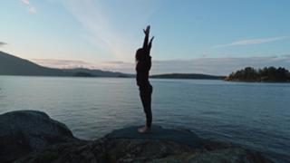 Nadine Sykora feet photo thumbnail
