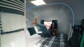Nadine Sykora feet photo thumbnail