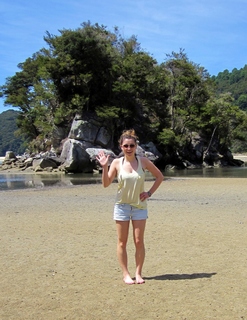 Nadine Sykora feet photo thumbnail