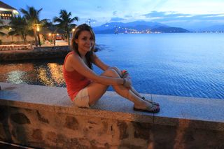 Nadine Sykora feet photo thumbnail