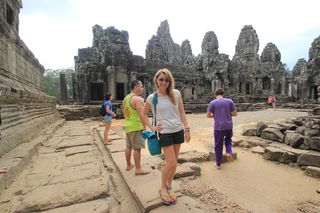 Nadine Sykora feet photo thumbnail