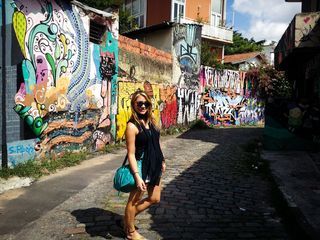 Nadine Sykora feet photo thumbnail