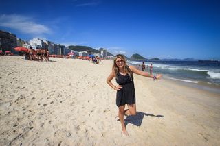 Nadine Sykora feet photo thumbnail