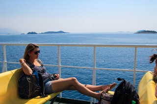 Nadine Sykora feet photo thumbnail
