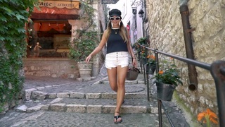 Nadine Sykora feet photo thumbnail
