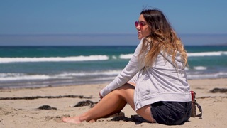 Nadine Sykora feet photo thumbnail