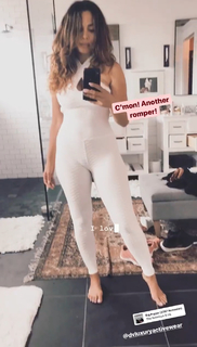 Nadine Velazquez feet photo thumbnail